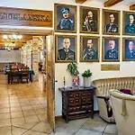 Uslugi Hotelowe 17 Zwiedzanie Muzeum Kresow Gratis Privatunterkunft *