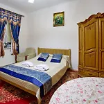 Privatunterkunft Uslugi Hotelowe 17 Zwiedzanie Muzeum Kresow Gratis *