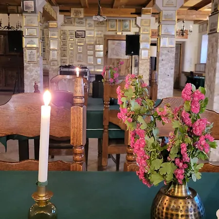 Uslugi Hotelowe 17 Zwiedzanie Muzeum Kresow Gratis *