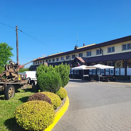 Uslugi Hotelowe 17 Zwiedzanie Muzeum Kresow Gratis Privatunterkunft *