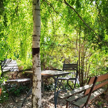 Uslugi Hotelowe 17 Zwiedzanie Muzeum Kresow Gratis Ubytování v soukromí