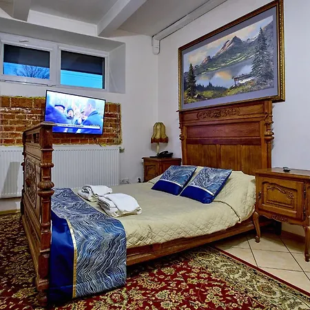 Privatunterkunft Uslugi Hotelowe 17 Zwiedzanie Muzeum Kresow Gratis *