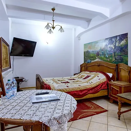 Uslugi Hotelowe 17 Zwiedzanie Muzeum Kresow Gratis Homestay Ostrow Mazowiecka