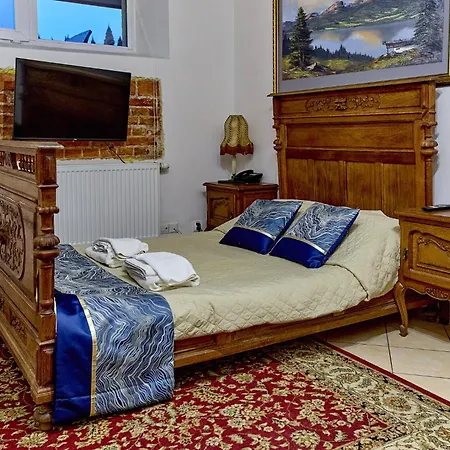 Uslugi Hotelowe 17 Zwiedzanie Muzeum Kresow Gratis * Ostrów Mazowiecka