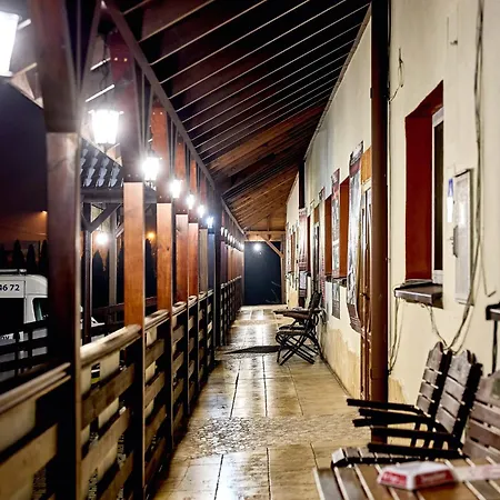 Uslugi Hotelowe 17 Zwiedzanie Muzeum Kresow Gratis