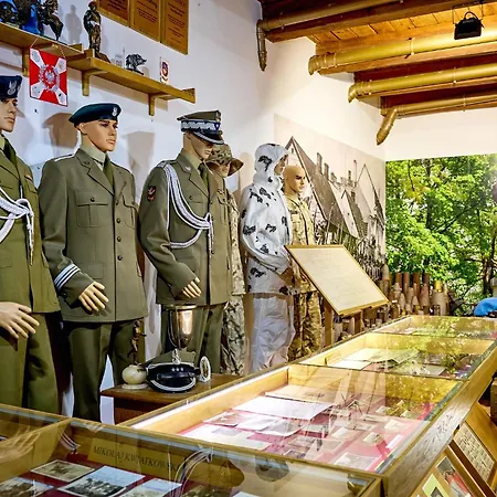 Uslugi Hotelowe 17 Zwiedzanie Muzeum Kresow Gratis * Ostrów Mazowiecka