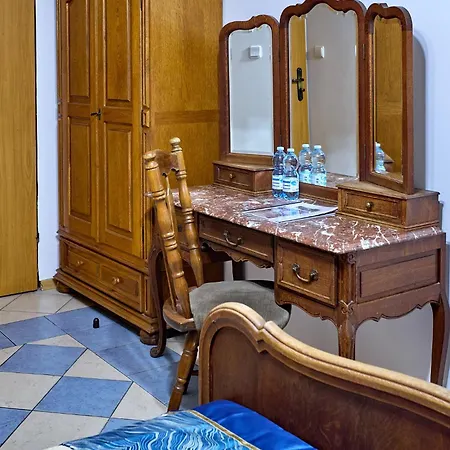 Pansiyon Uslugi Hotelowe 17 Zwiedzanie Muzeum Kresow Gratis