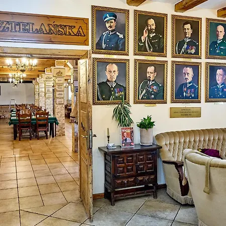 Uslugi Hotelowe 17 Zwiedzanie Muzeum Kresow Gratis Pansiyon *