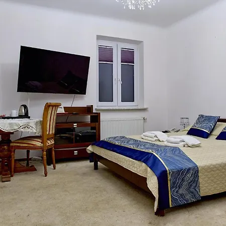 Uslugi Hotelowe 17 Zwiedzanie Muzeum Kresow Gratis Ubytování v soukromí