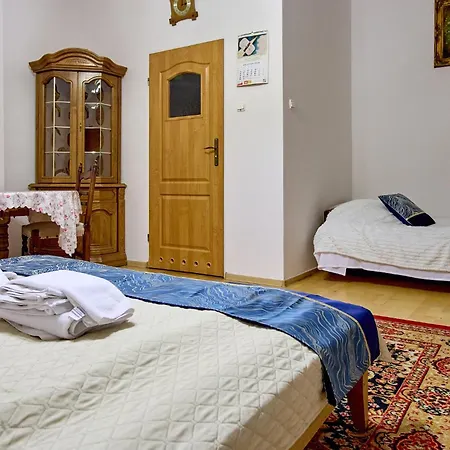 Uslugi Hotelowe 17 Zwiedzanie Muzeum Kresow Gratis Ostrów Mazowiecka