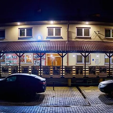 Usługi Hotelowe 17 Realizujemy Bon Turystyczny Kwatera prywatna *