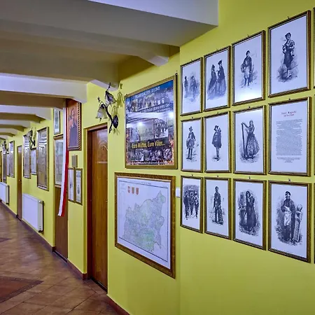 Ubytování v soukromí Uslugi Hotelowe 17 Zwiedzanie Muzeum Kresow Gratis *