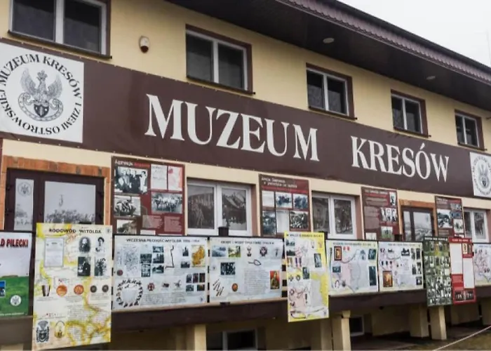 Privatunterkunft Uslugi Hotelowe 17 Zwiedzanie Muzeum Kresow Gratis Ostrów Mazowiecka