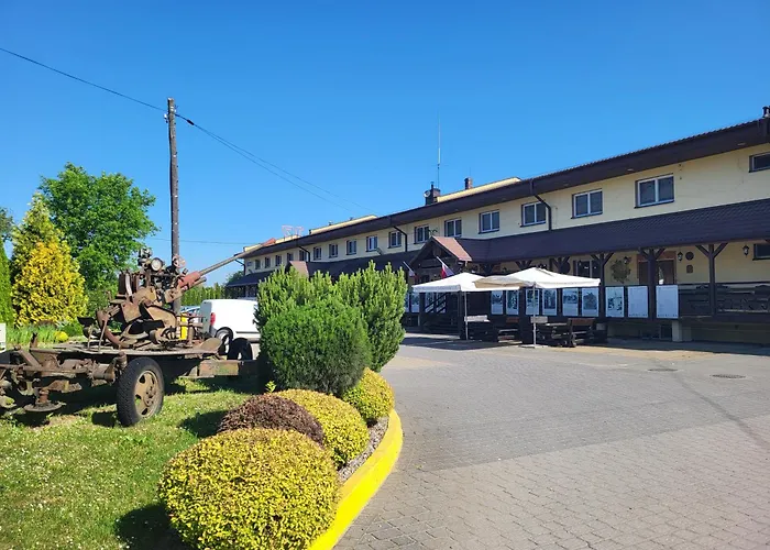 Uslugi Hotelowe 17 Zwiedzanie Muzeum Kresow Gratis Privatunterkunft *