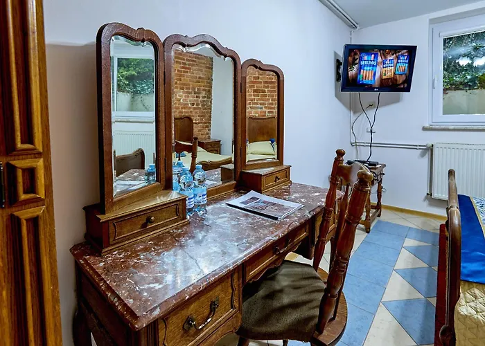 Privatunterkunft Uslugi Hotelowe 17 Zwiedzanie Muzeum Kresow Gratis