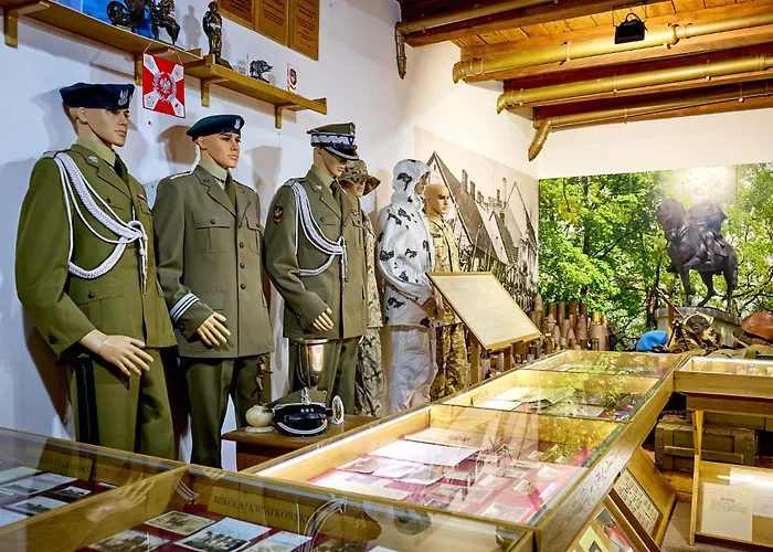 Uslugi Hotelowe 17 Zwiedzanie Muzeum Kresow Gratis * Ostrów Mazowiecka