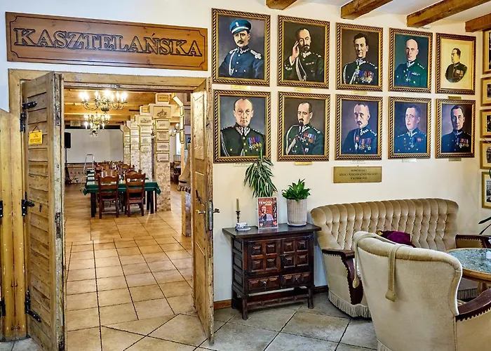 Uslugi Hotelowe 17 Zwiedzanie Muzeum Kresow Gratis Privatunterkunft *