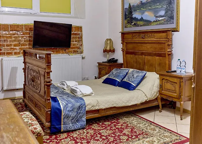 Uslugi Hotelowe 17 Zwiedzanie Muzeum Kresow Gratis Privatunterkunft Ostrów Mazowiecka