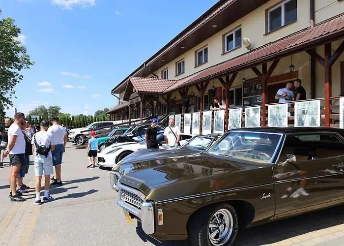 Uslugi Hotelowe 17 Zwiedzanie Muzeum Kresow Gratis *