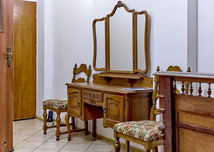 Uslugi Hotelowe 17 Zwiedzanie Muzeum Kresow Gratis *